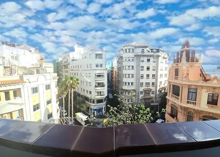 Amares サンタクルスデテネリフェ